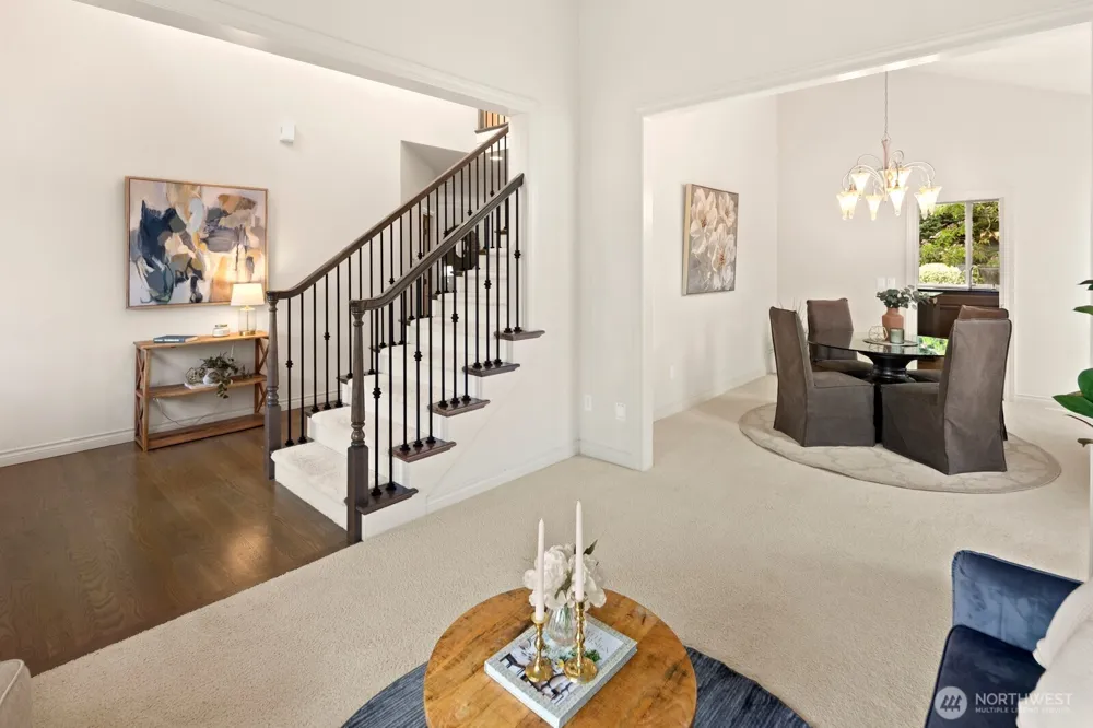 21706 Quiet Water Loop Lake Tapps, WA 98391