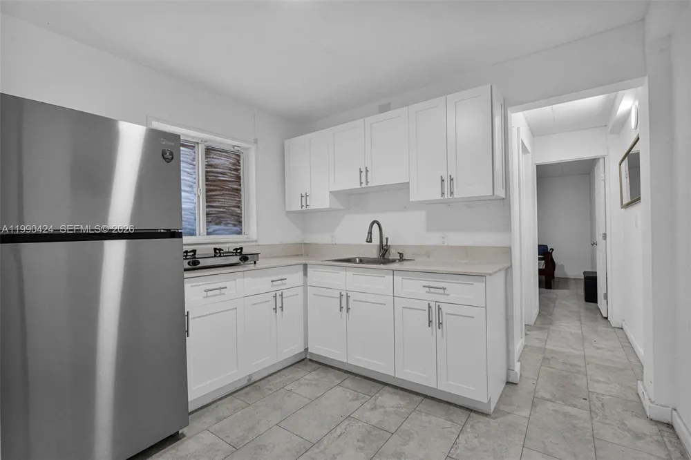 760 E 55th St Hialeah, FL 33013