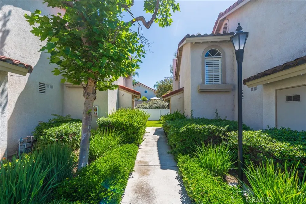 38 Carnation Rancho Santa Margarita, CA 92688