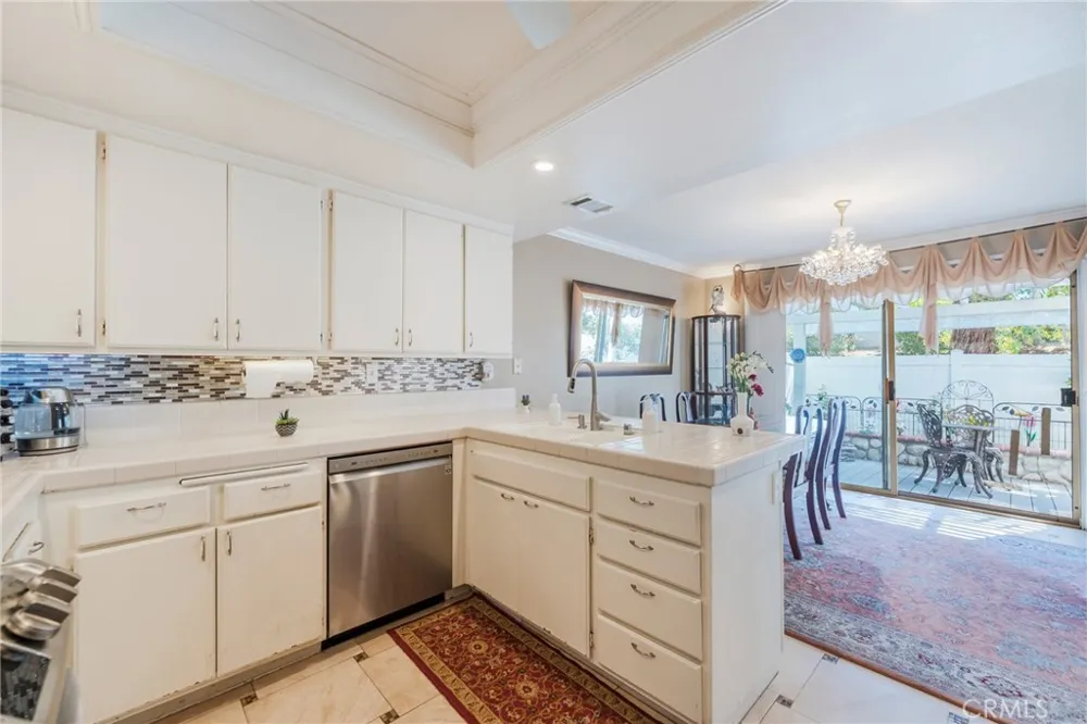 38 Carnation Rancho Santa Margarita, CA 92688