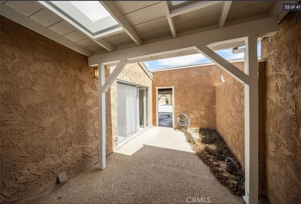 44150 30th W Lancaster, CA 93536