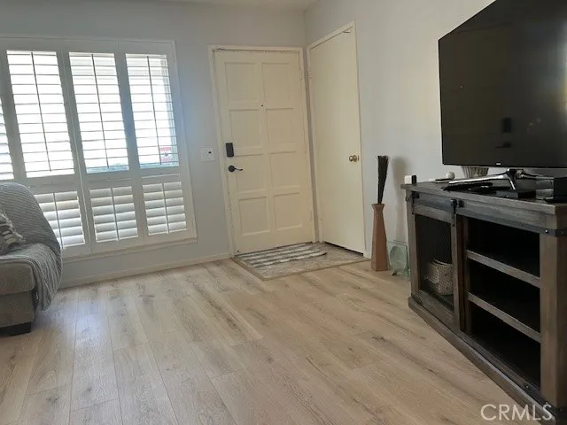 44150 30th W Lancaster, CA 93536