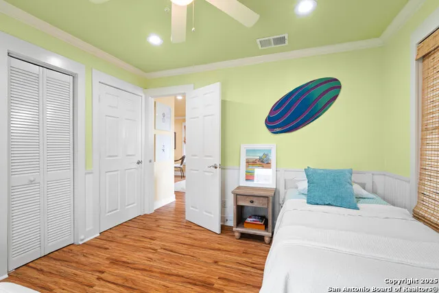 1419 S Magnolia St Rockport, TX 78382