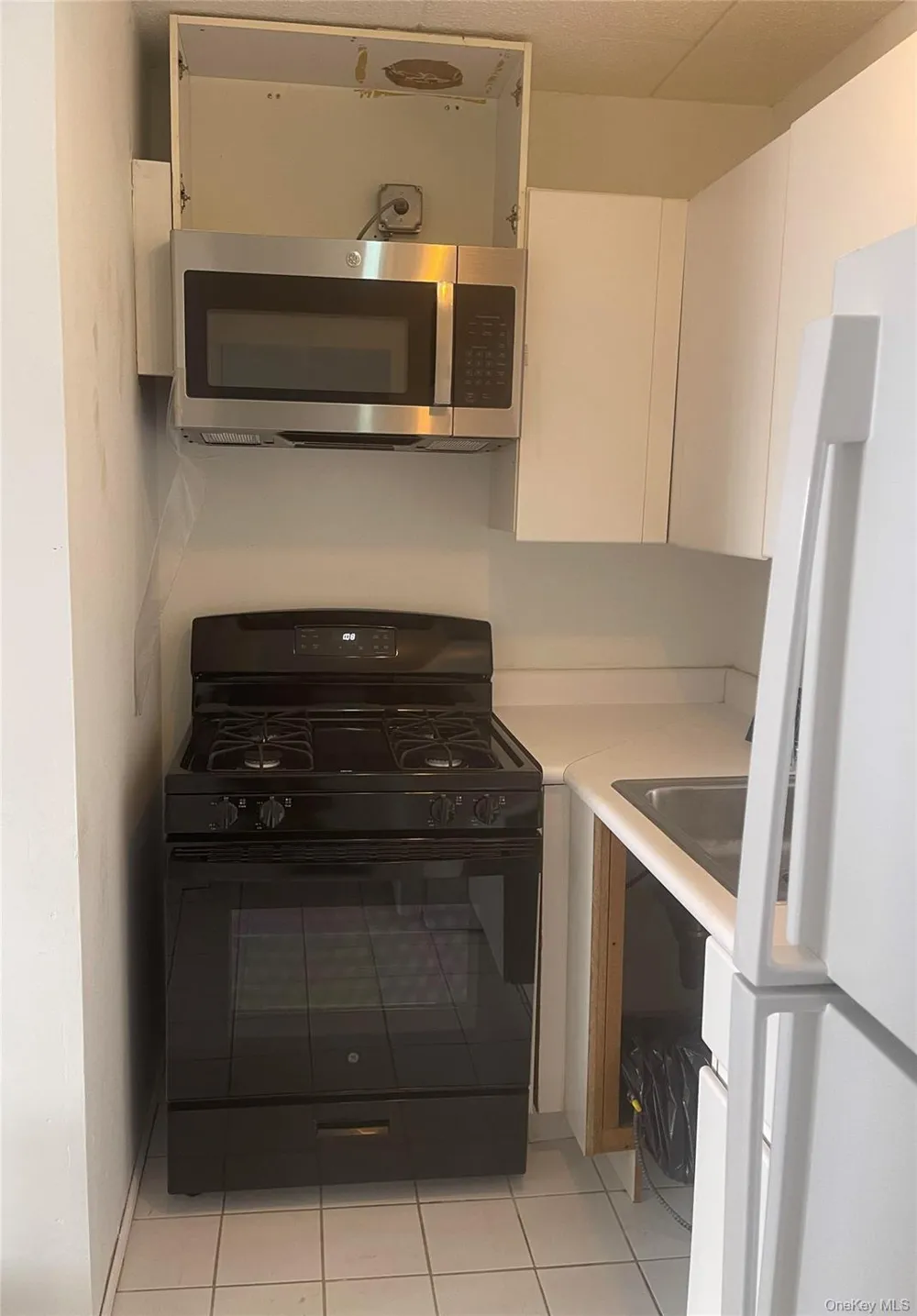 97-12 63 DRIVE #10D Rego Park, NY 11374