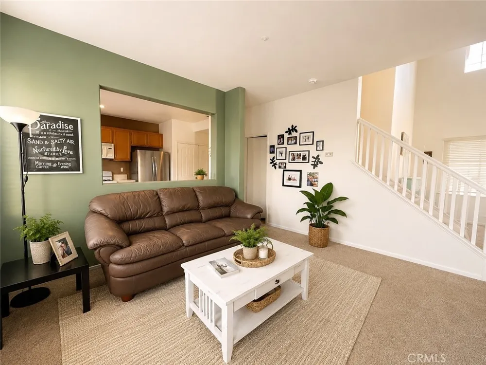 292 Edgemire Lane Simi Valley, CA 93065