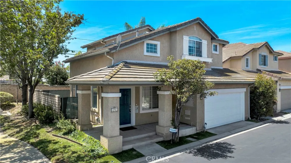 292 Edgemire Lane Simi Valley, CA 93065
