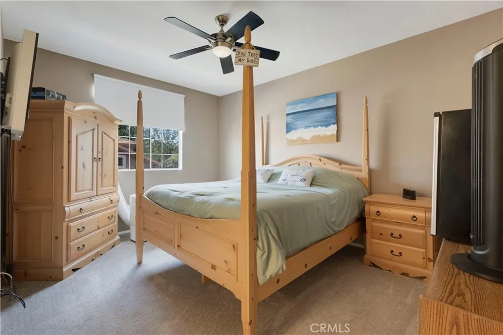 292 Edgemire Lane Simi Valley, CA 93065