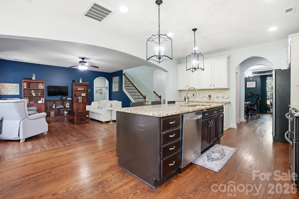 522 Iron Horse Lane Midland, NC 28107