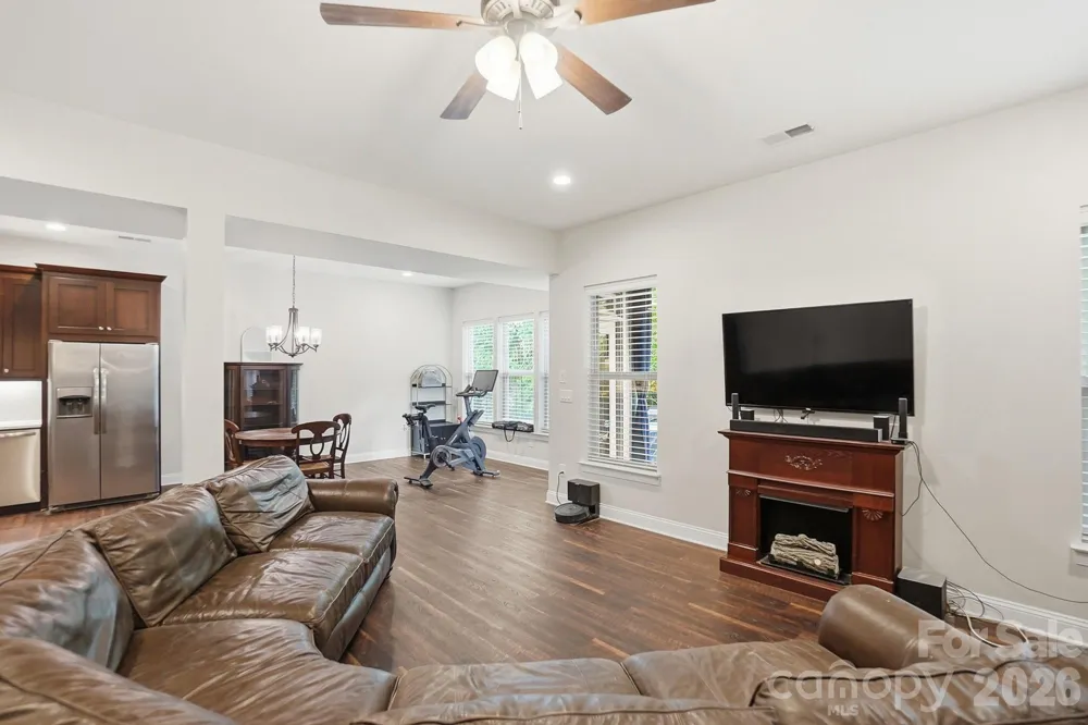 522 Iron Horse Lane Midland, NC 28107