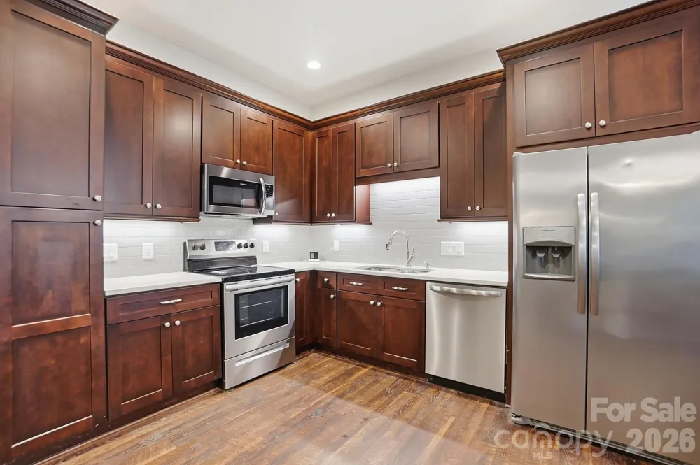 522 Iron Horse Lane Midland, NC 28107