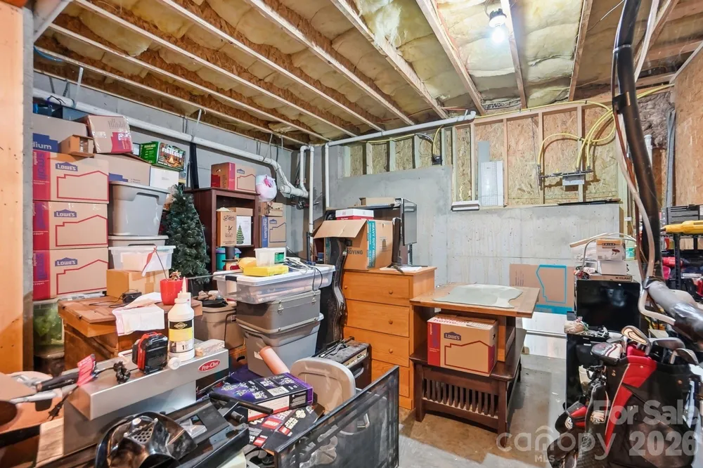 522 Iron Horse Lane Midland, NC 28107