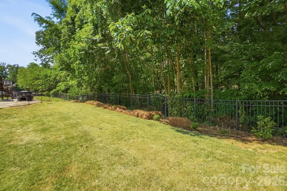 522 Iron Horse Lane Midland, NC 28107