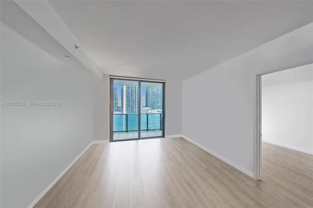 45 SW 9th St #1604 Miami, FL 33130