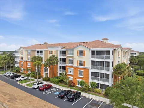 7903 SEMINOLE BOULEVARD #2305