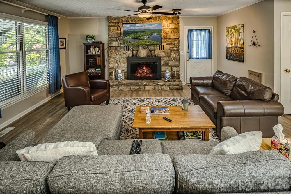 38 Rocky Meadows Road Newland, NC 28657