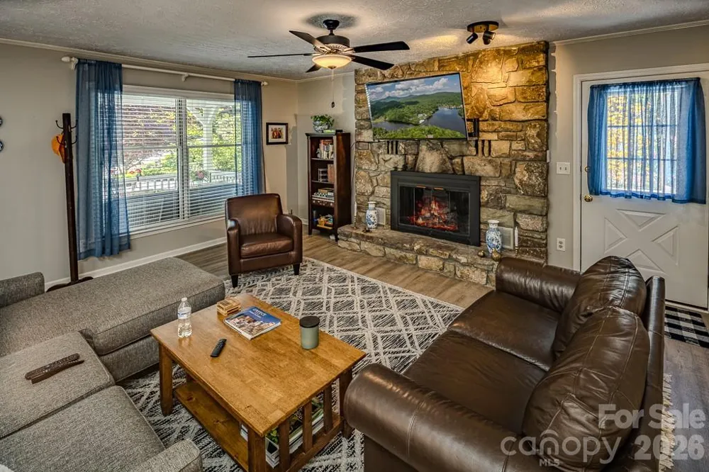 38 Rocky Meadows Road Newland, NC 28657