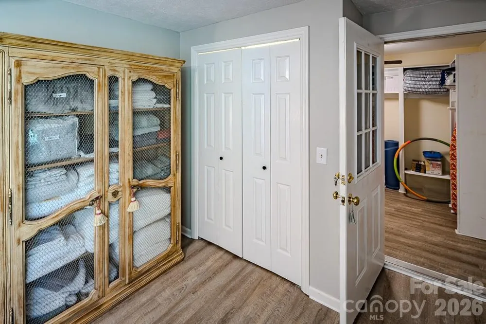 38 Rocky Meadows Road Newland, NC 28657