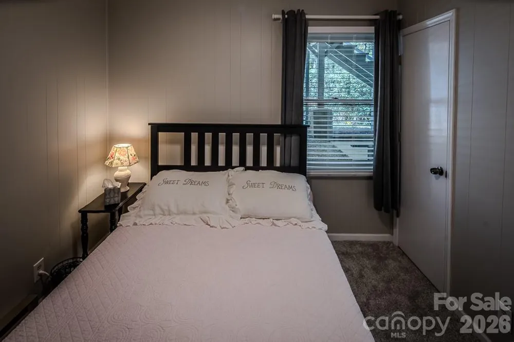 38 Rocky Meadows Road Newland, NC 28657