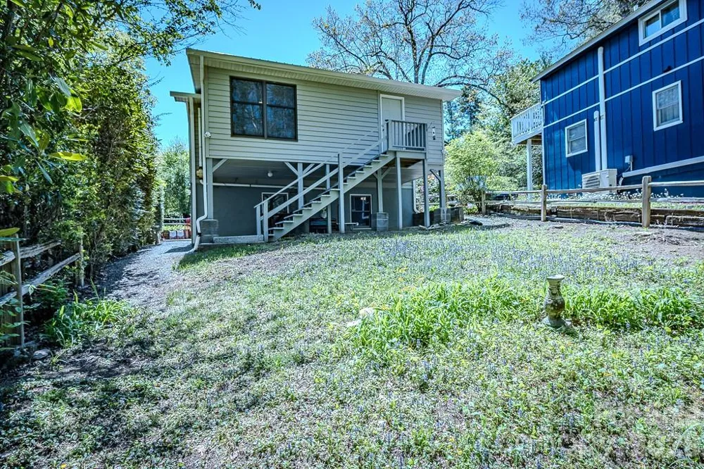 38 Rocky Meadows Road Newland, NC 28657