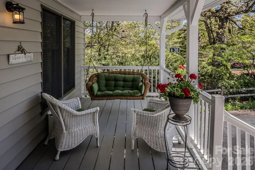 38 Rocky Meadows Road Newland, NC 28657