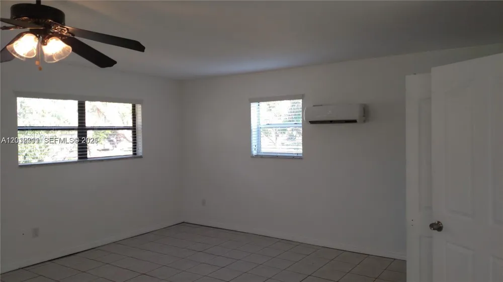 19600 SW 256th St #A Homestead, FL 33031