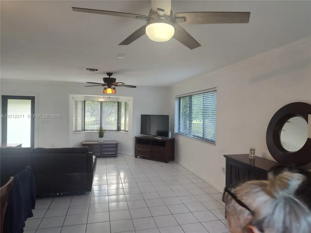 19600 SW 256th St #A Homestead, FL 33031