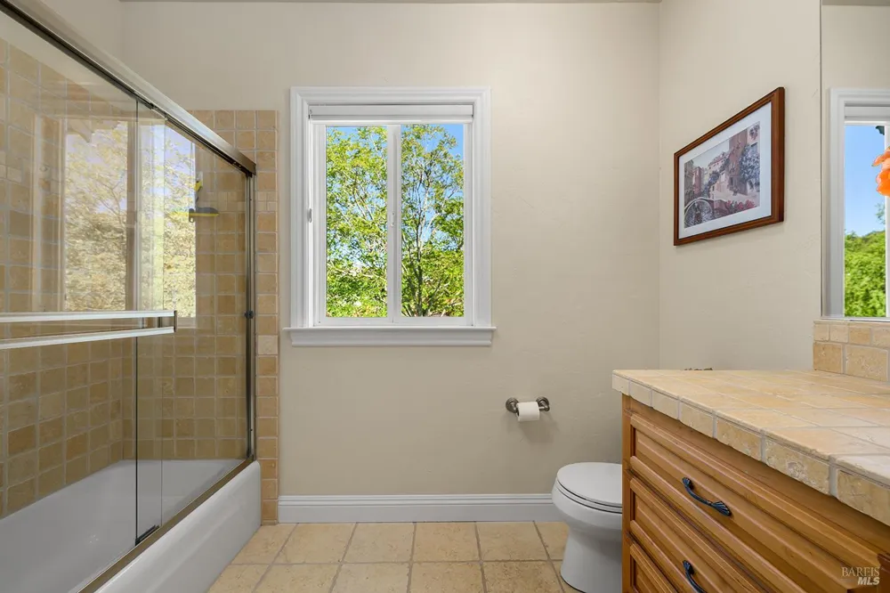 167 Mountain Meadow Lane Santa Rosa, CA 95404