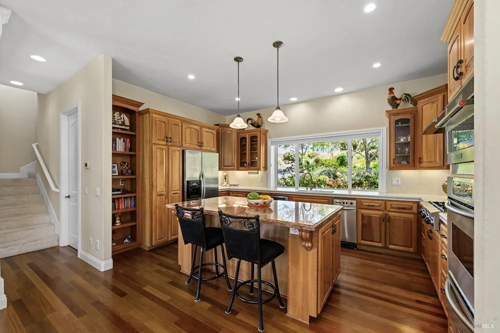 167 Mountain Meadow Lane Santa Rosa, CA 95404
