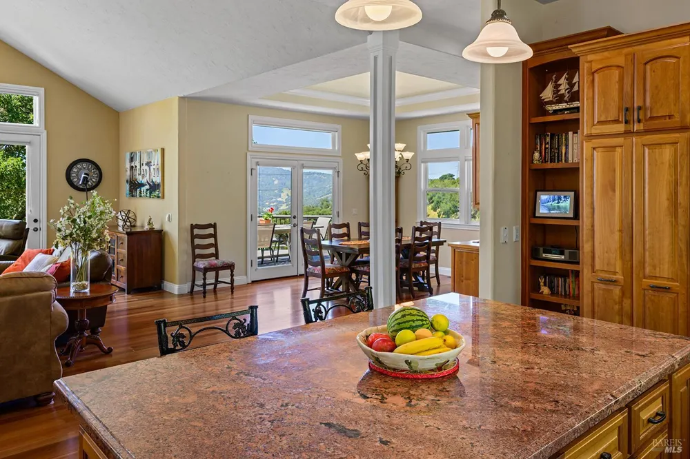 167 Mountain Meadow Lane Santa Rosa, CA 95404