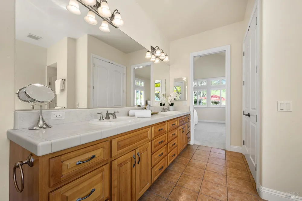 167 Mountain Meadow Lane Santa Rosa, CA 95404
