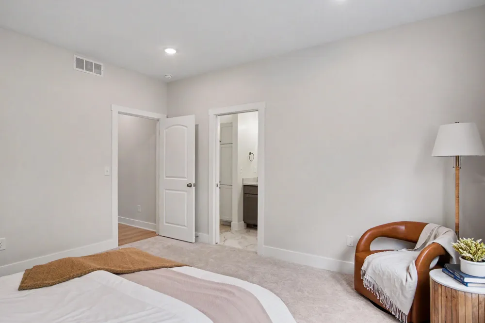 2843 W Cobblestone Court SE #18 Kentwood City, MI 49512