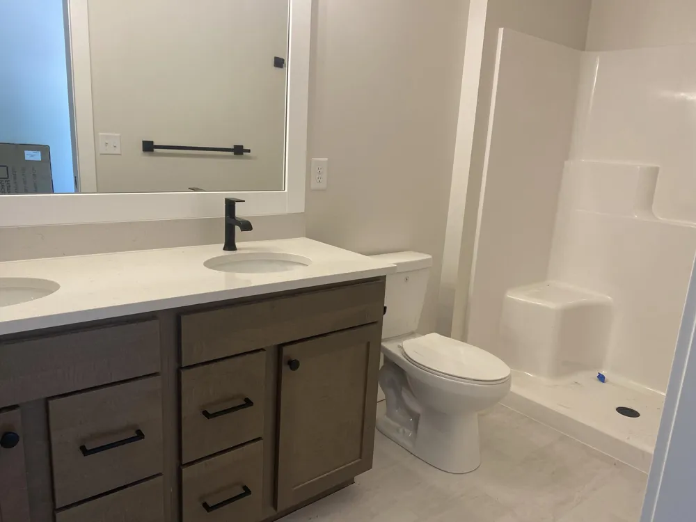 2843 W Cobblestone Court SE #18 Kentwood City, MI 49512