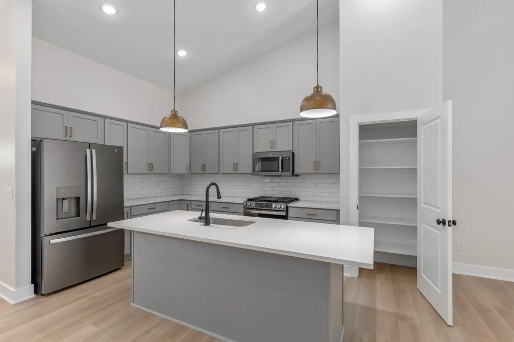 2843 W Cobblestone Court SE #18 Kentwood City, MI 49512