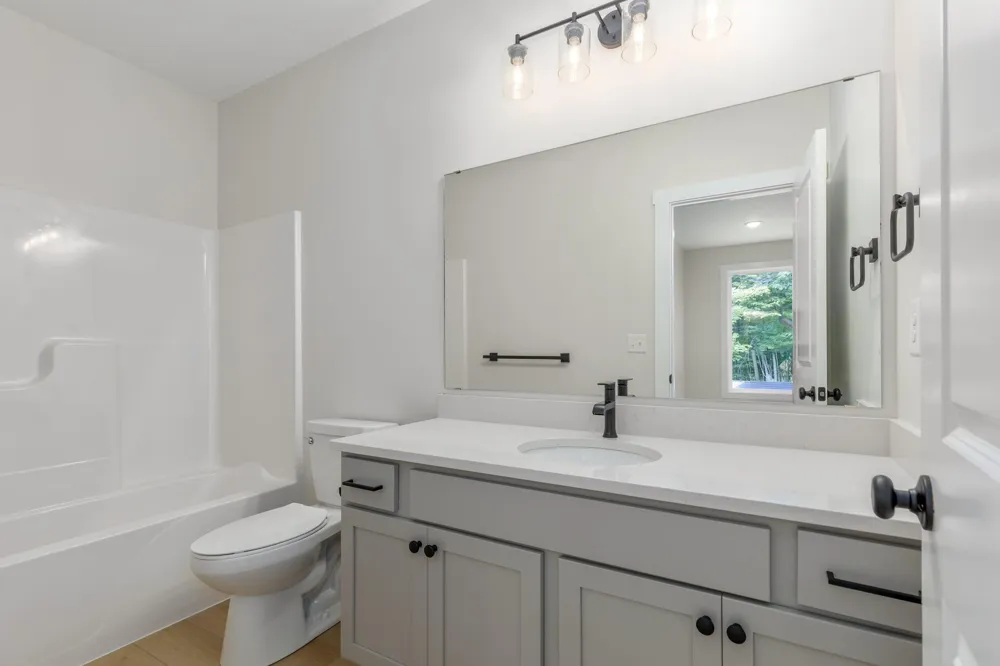 2843 W Cobblestone Court SE #18 Kentwood City, MI 49512