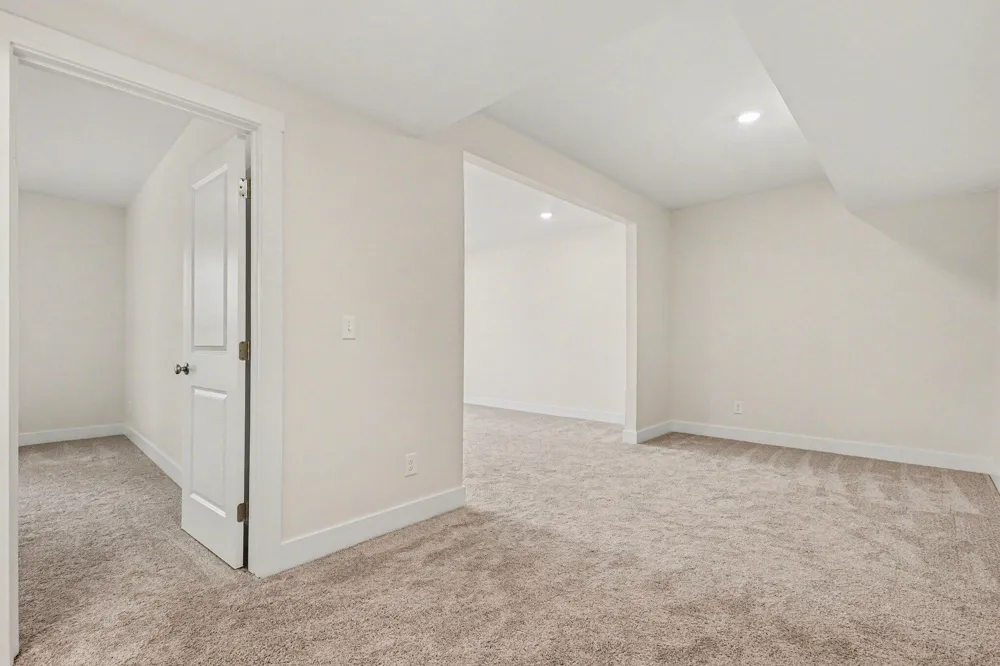 2845 W Cobblestone Court SE #19 Kentwood City, MI 49512