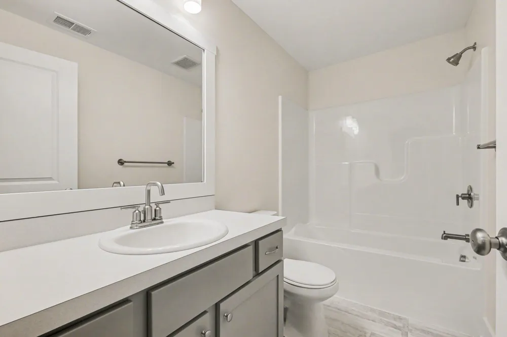 2845 W Cobblestone Court SE #19 Kentwood City, MI 49512