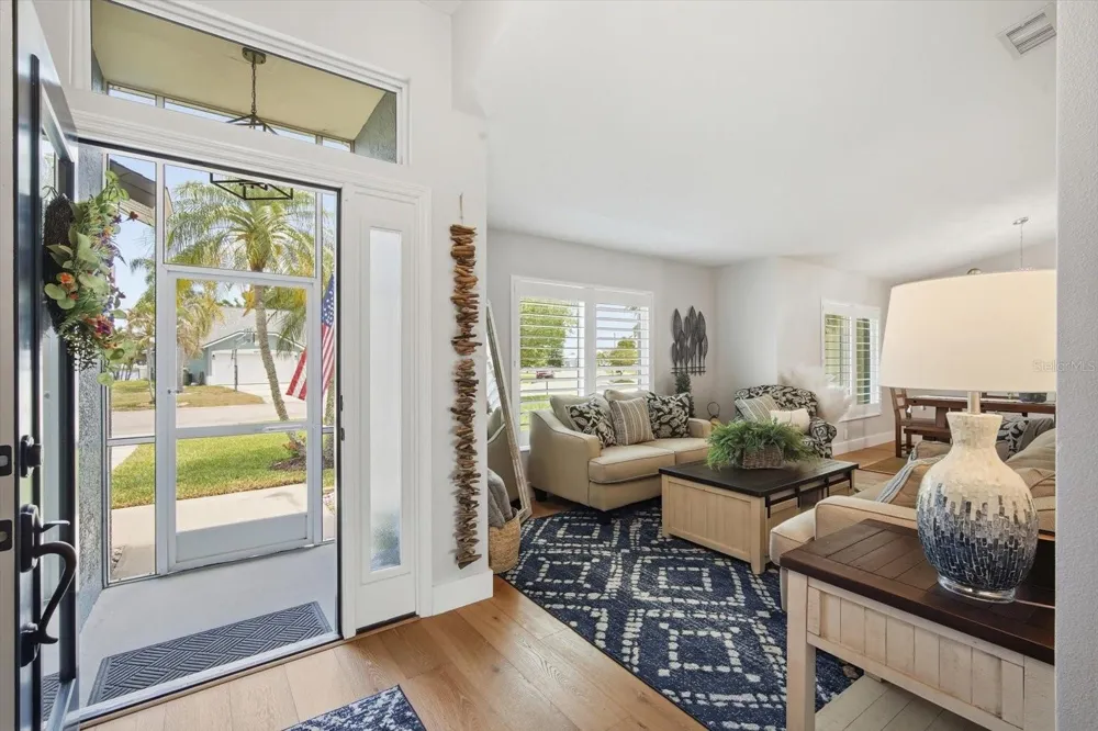 4844 14TH AVENUE E Bradenton, FL 34208