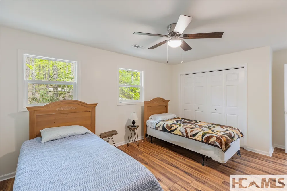 2129 Black Oak Drive Sapphire, NC 28774