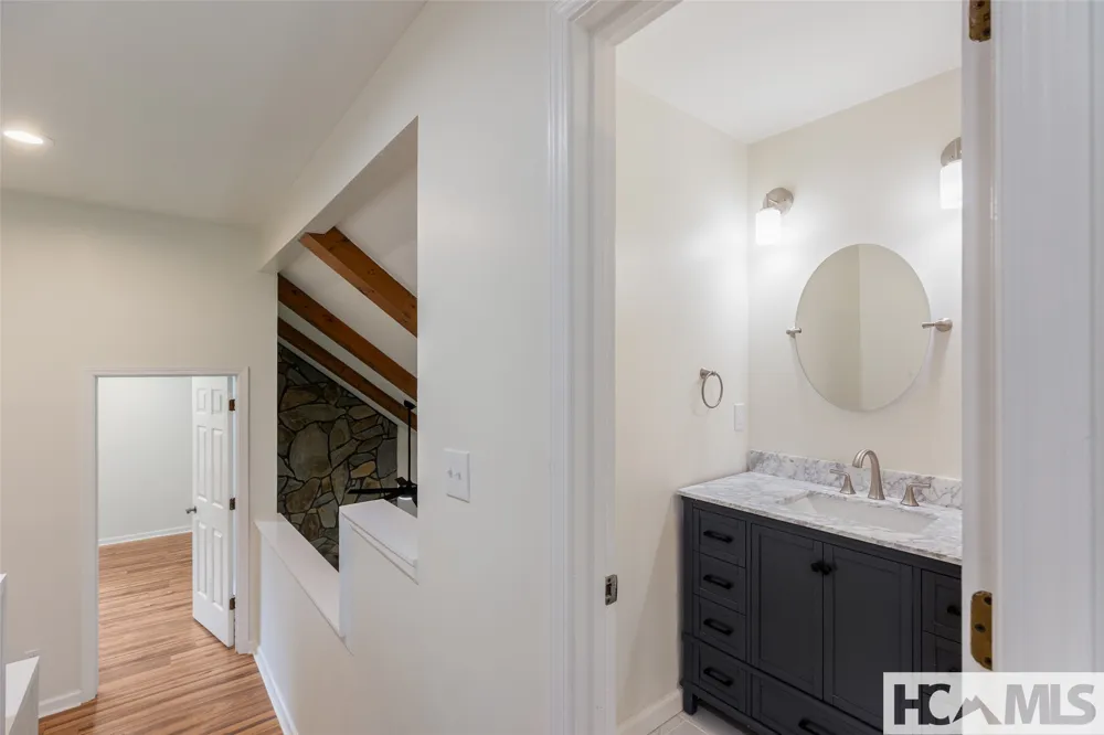 2129 Black Oak Drive Sapphire, NC 28774