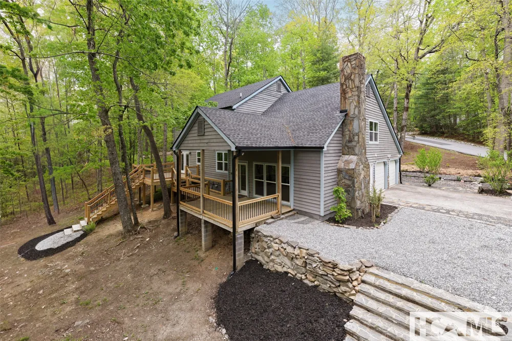 2129 Black Oak Drive Sapphire, NC 28774