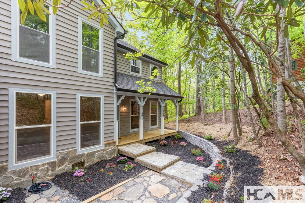 2129 Black Oak Drive Sapphire, NC 28774