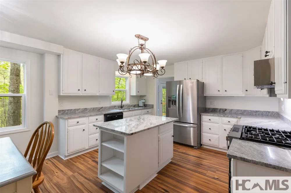 2129 Black Oak Drive Sapphire, NC 28774