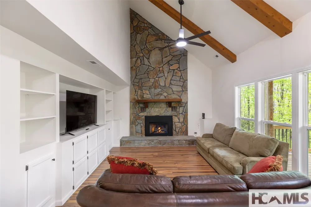 2129 Black Oak Drive Sapphire, NC 28774