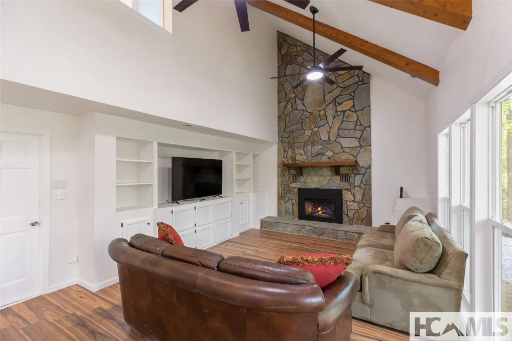 2129 Black Oak Drive Sapphire, NC 28774