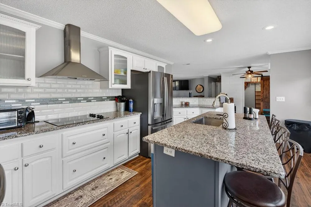 135 Blueridge View Lane Mount Airy, NC 27030