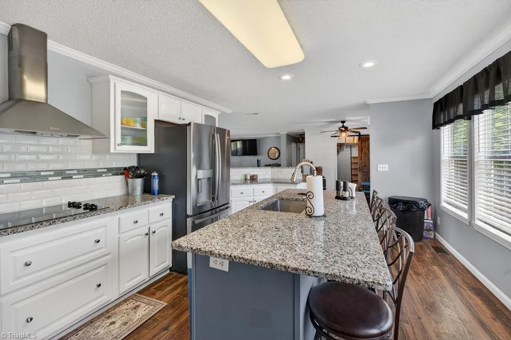 135 Blueridge View Lane Mount Airy, NC 27030
