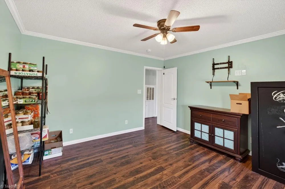 135 Blueridge View Lane Mount Airy, NC 27030
