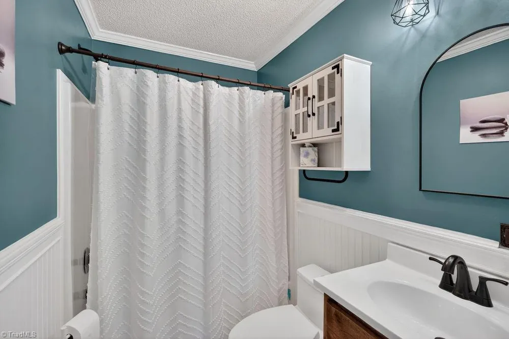 135 Blueridge View Lane Mount Airy, NC 27030