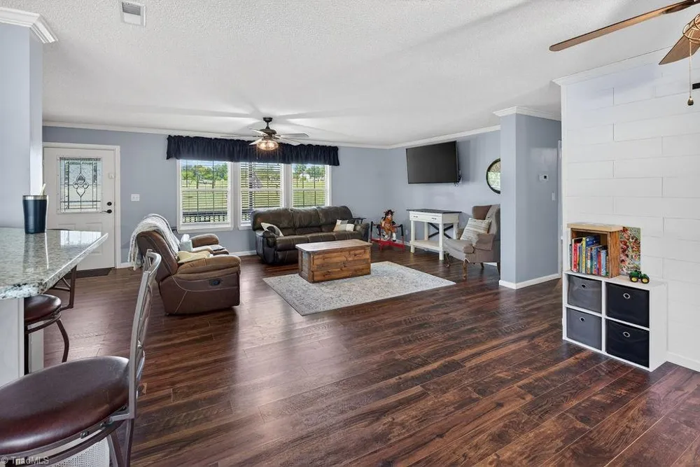 135 Blueridge View Lane Mount Airy, NC 27030