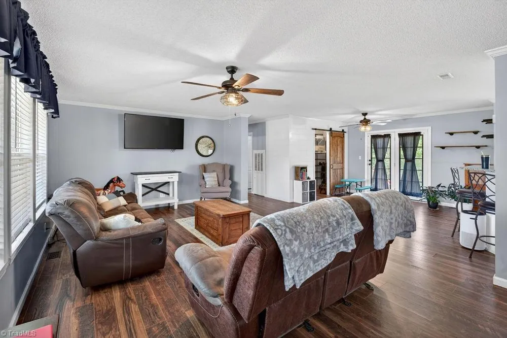 135 Blueridge View Lane Mount Airy, NC 27030